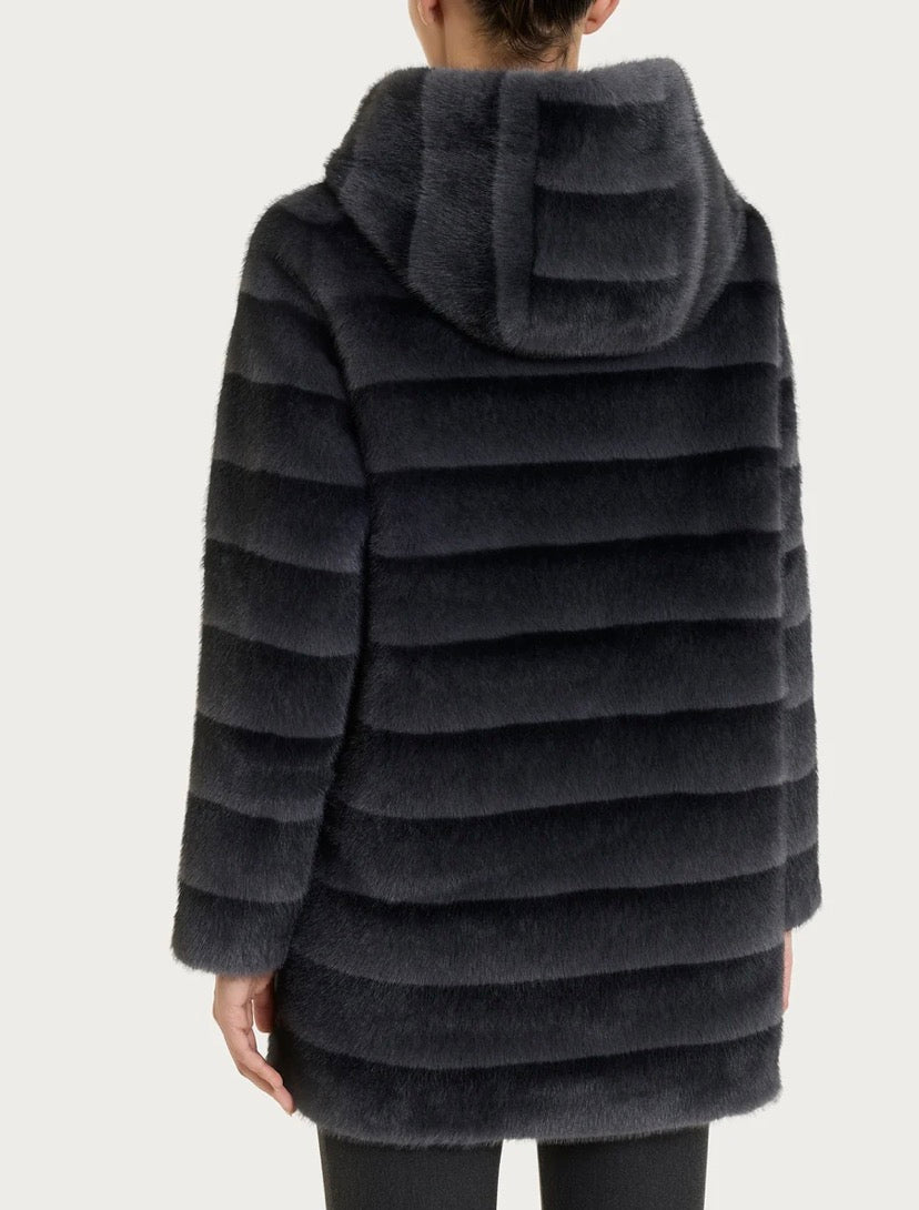 Giaccone reversibile con cappuccio in vegan fur Ragno
