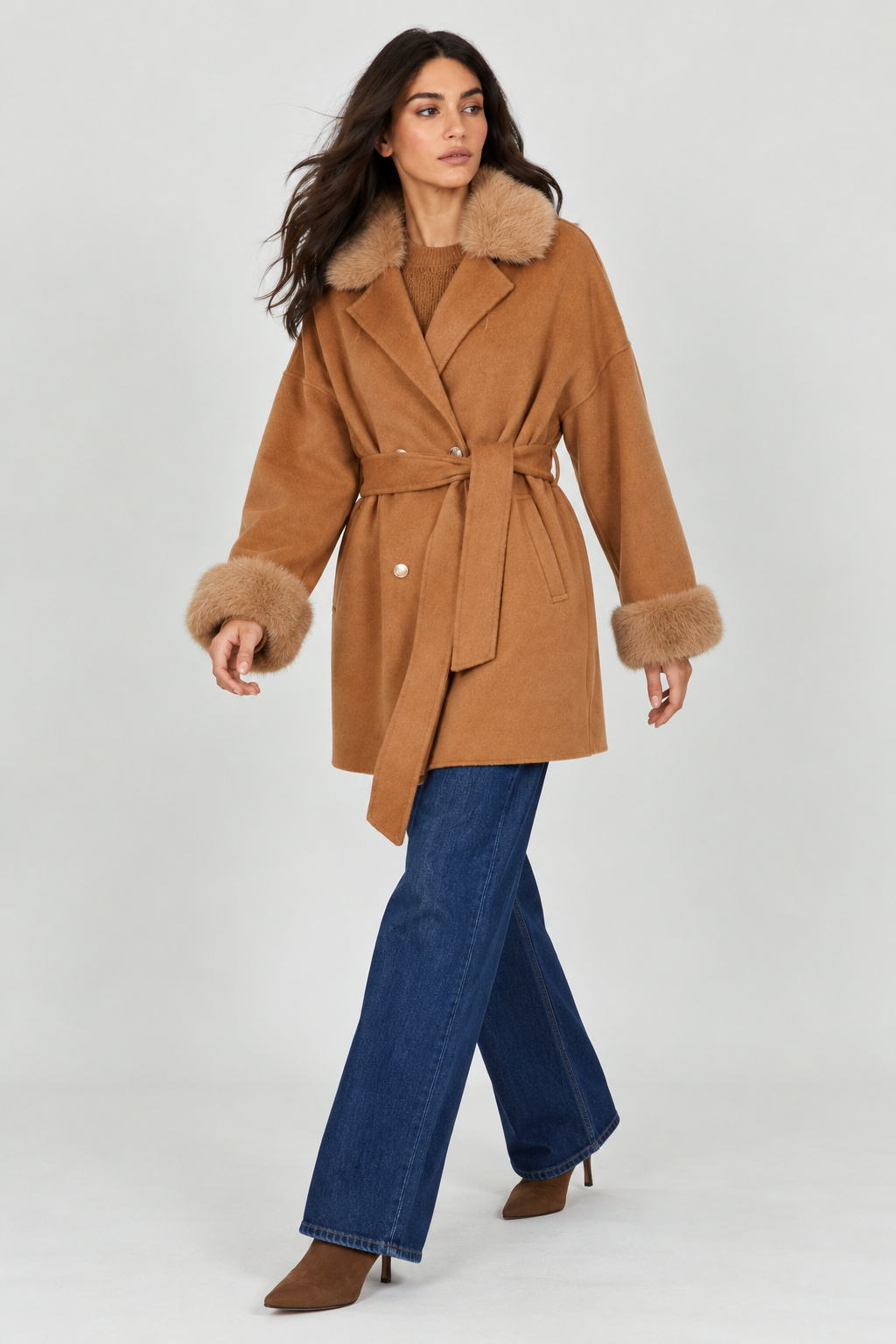 Cappotto Oversize Doppiopetto con Ecopelliccia Removibile Relish