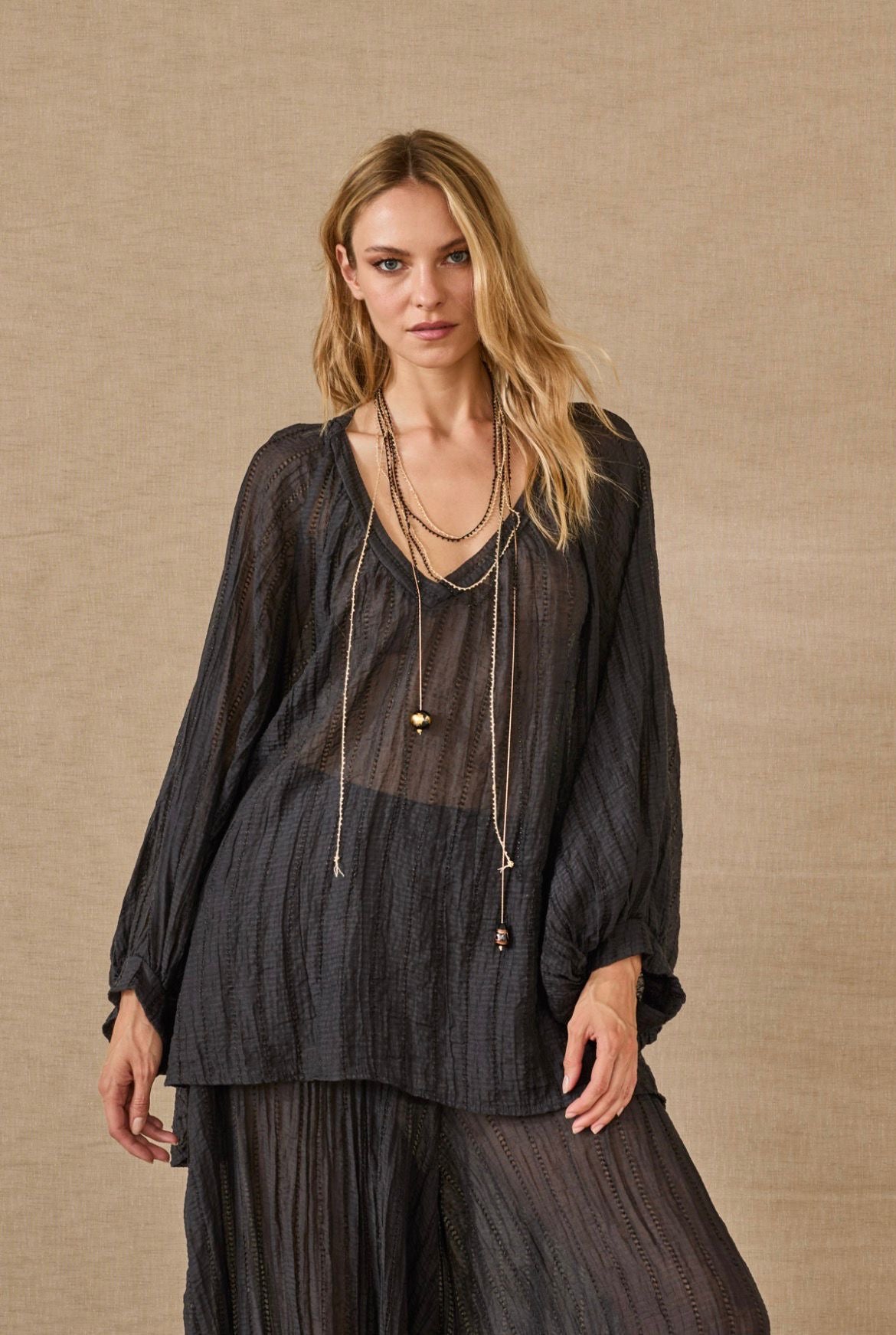 Blusa semi trasparente Souvenir