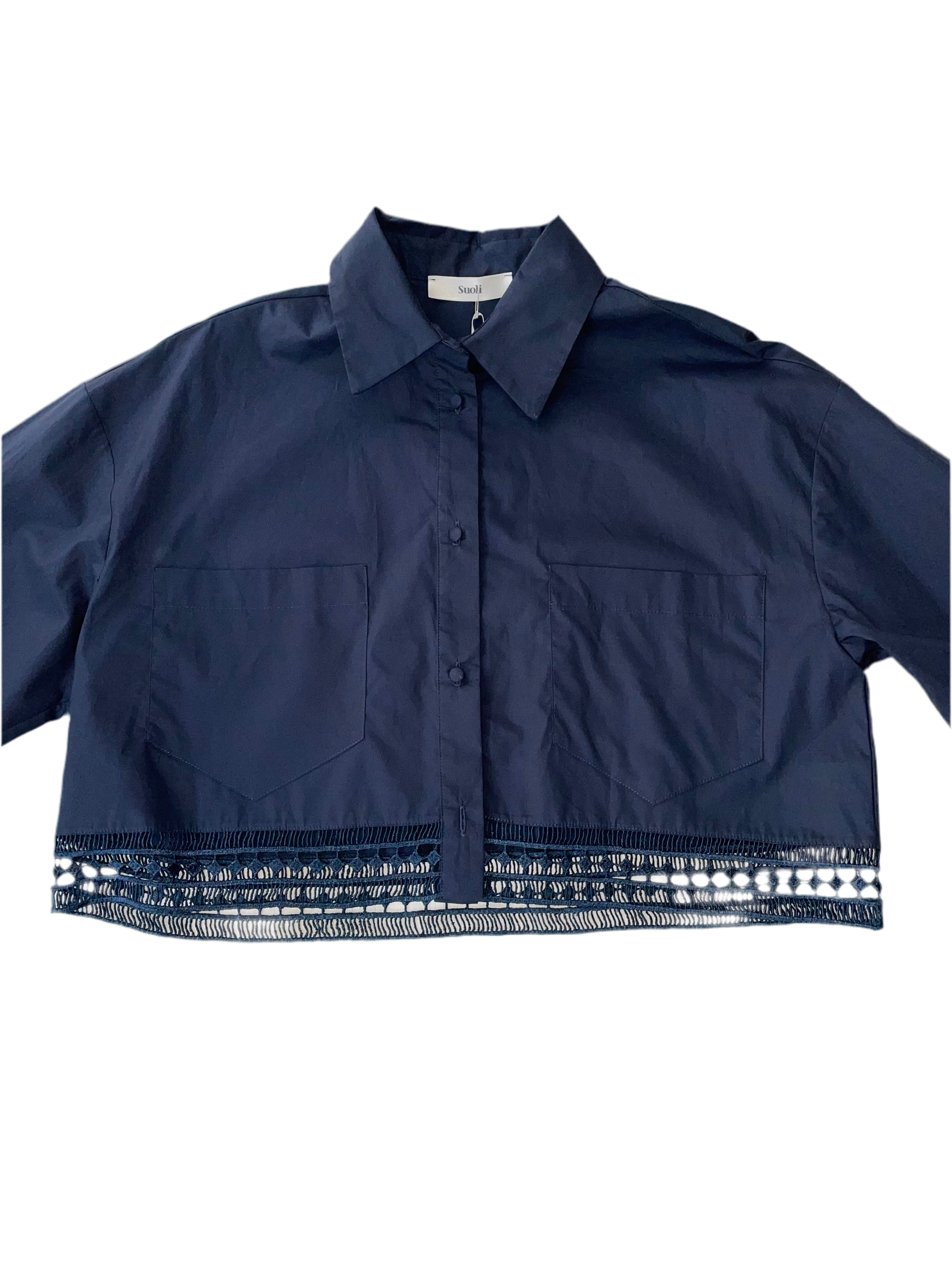 Camicetta cropped con tasconi