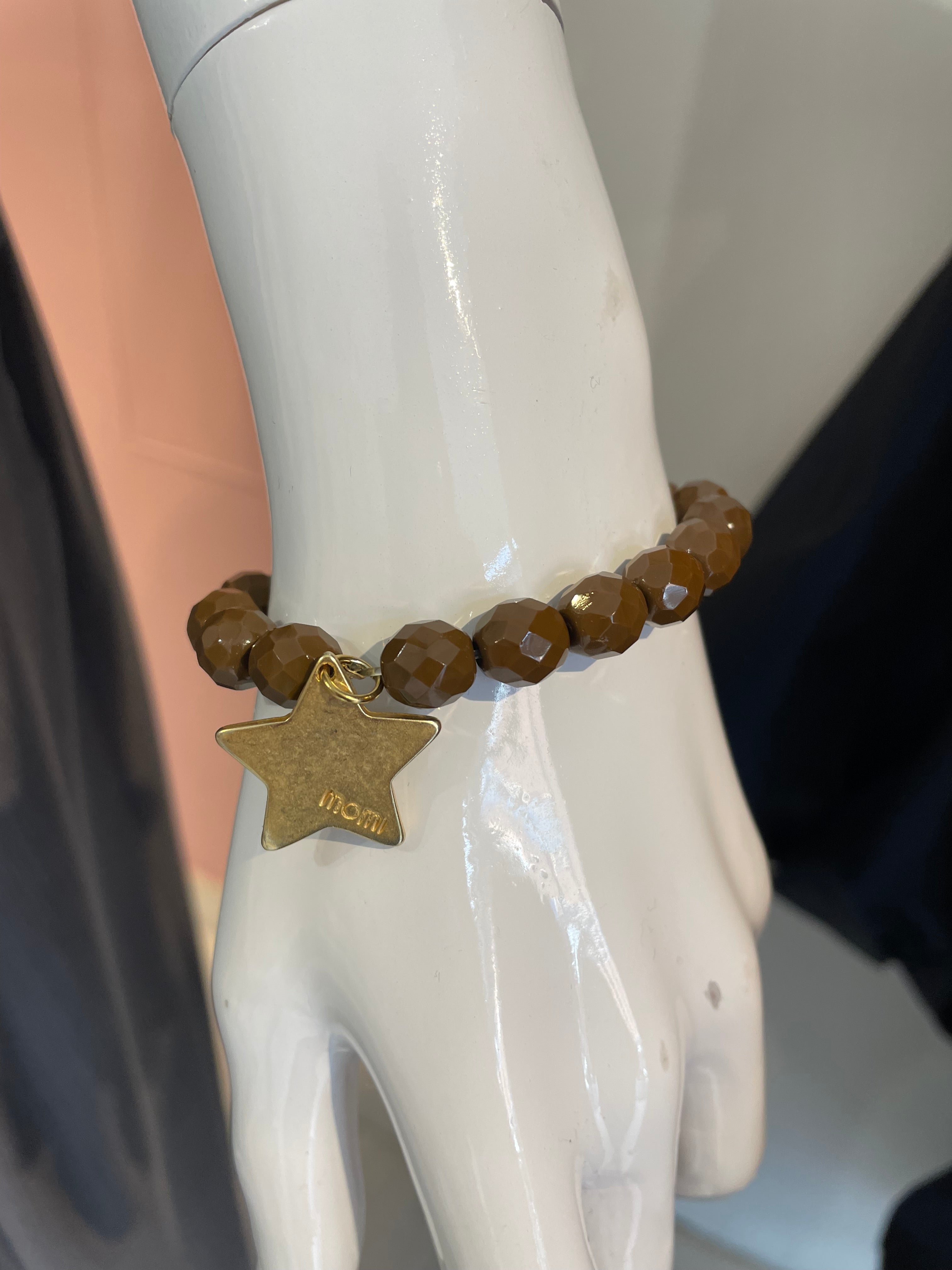 Bracciali con ciondolo Momi