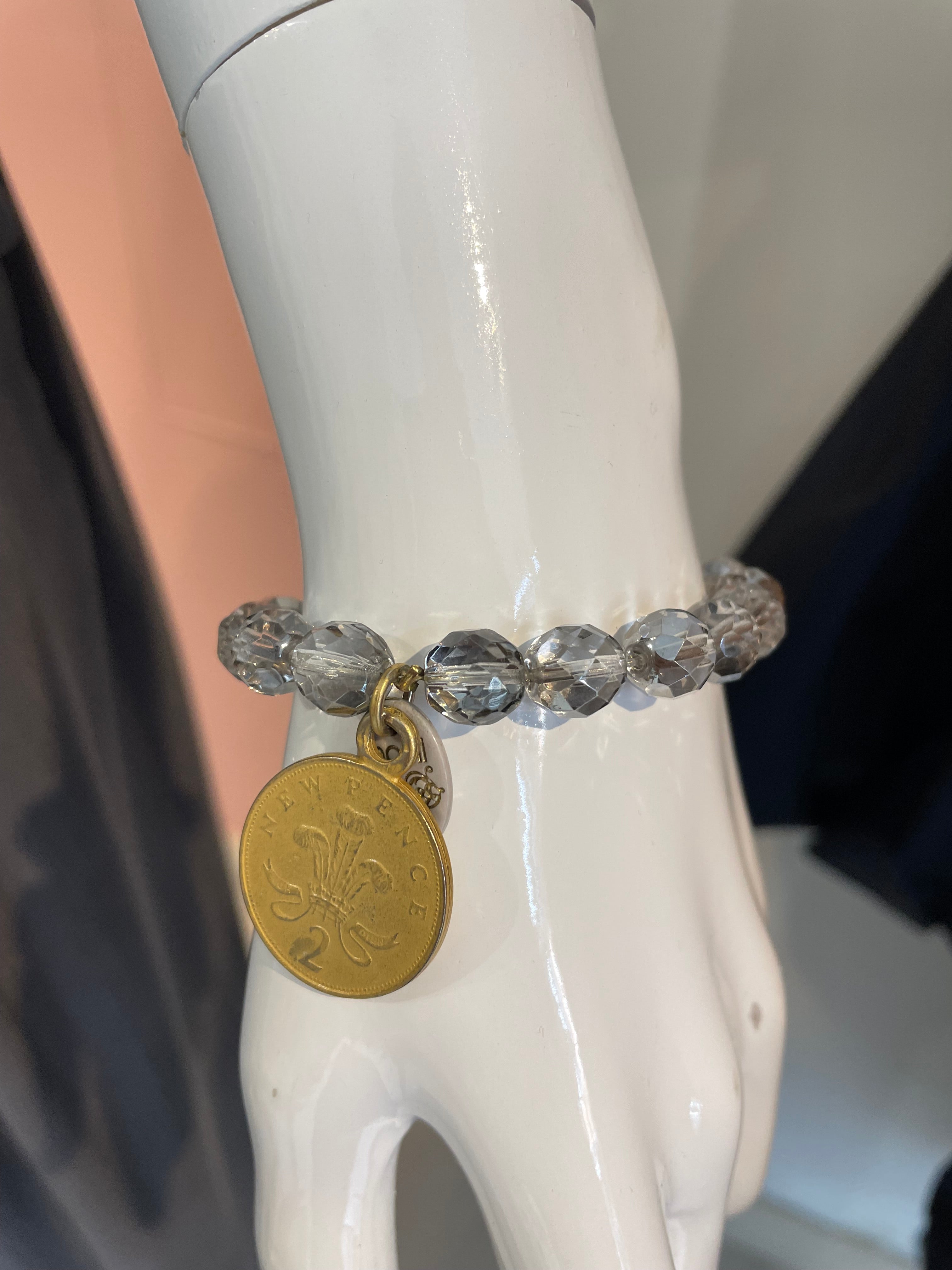 Bracciali con ciondolo Momi