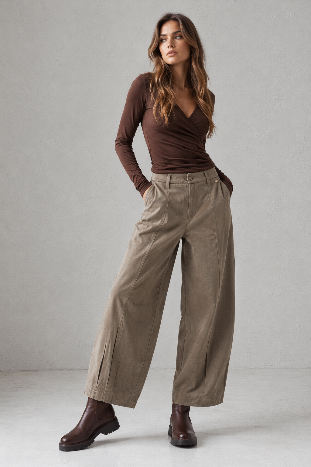 Pantalone Balloon in gabardine Mark Up